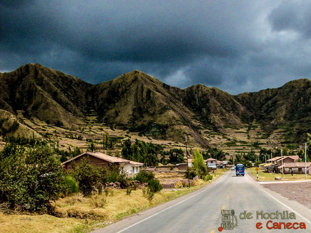 A Caminho do Valle Sagrado de los Incas. A Caminho do Valle Sagrado de los Incas.