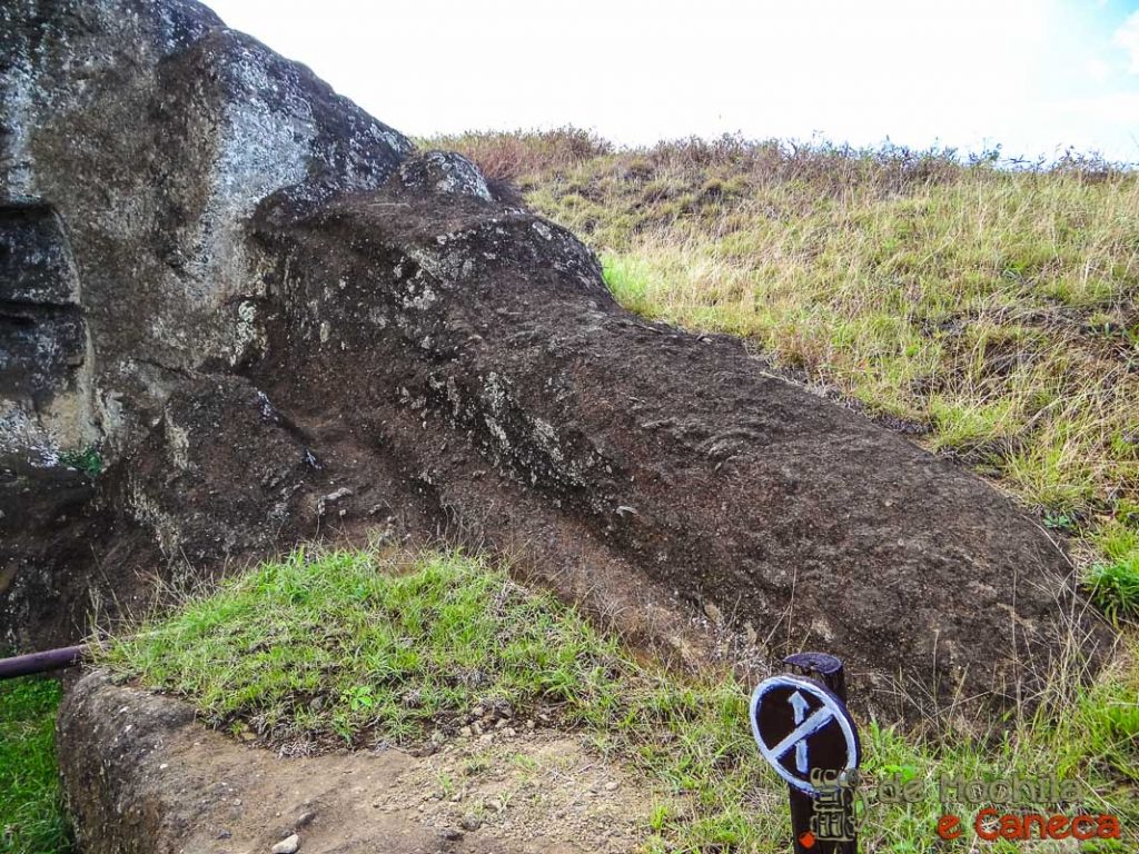 vulcão rano raraku-12