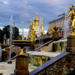 Peterhof, o impressionante palácio de verão de Pedro, o Grande.