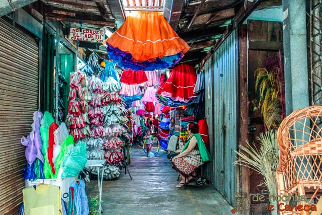 mercado-4-de-assuncao-roupastipicas