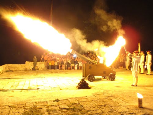 Cañonazo de las nueve. Cañonazo de las nueve