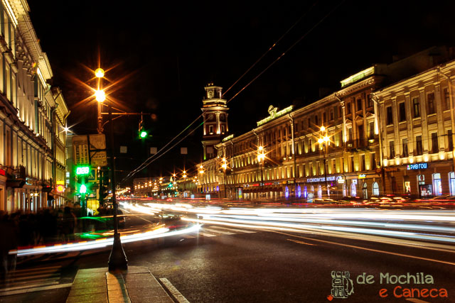 Nevsky Prospekt - São Petersburgo. Vocabulário básico de Russo-Avenida Nevsky