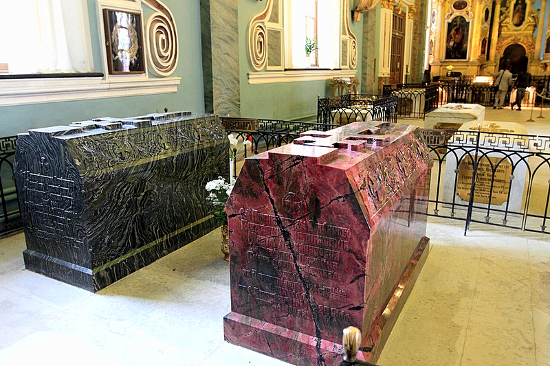 Sepulturas dos imperadores russos. AlexandreII_Catedral de Pedro e Paulo-Sepulturas dos imperadores russos.