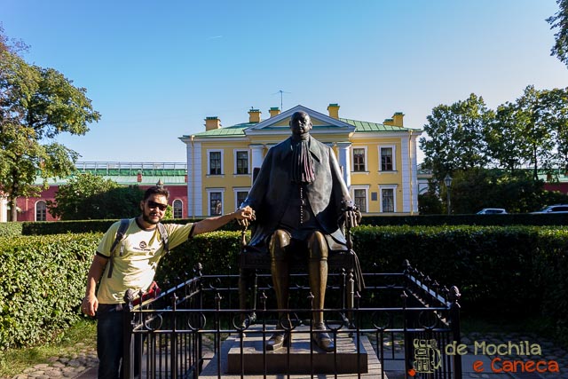 Estátua de Pedro, o grande Fortaleza de Pedro e Paulo-Estátua de Pedro, o grande