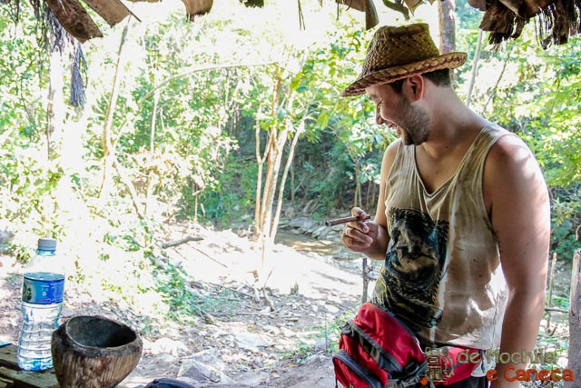 Salto del Caburní-Charuto cubano