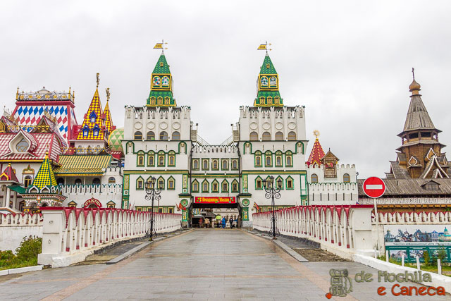 Kremlin de Izmailovo. 10 lugares imperdíveis em moscou-Kremlin de Izmailovo.