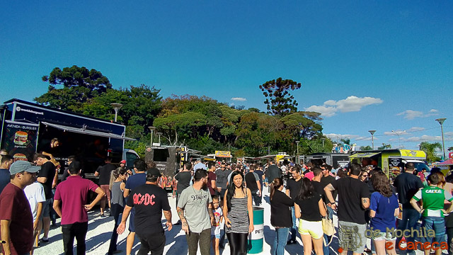Espaço para Food Trucks. 2 festival da cerveja artesanal de pinhais-Espaço para Food Trucks.