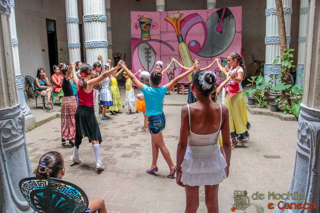 Cena comum em Cuba - atividades culturais para crianças. Cena comum em Cuba - atividades culturais para crianças.