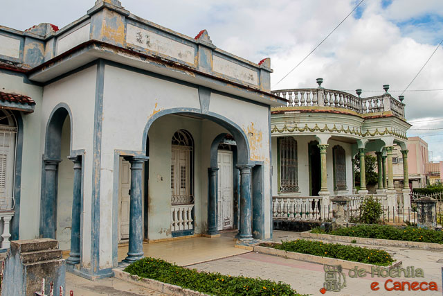 Belas casas em Holguin. Belas casas em Holguin.