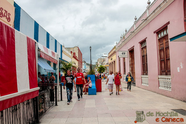 El Bulevar de Holguin. El Bulevar de Holguin.