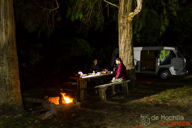 Acampando no Cânion e Cachoeira do Rio São Jorge, em Ponta Grossa - PR. Acampando no Cânion e Cachoeira do Rio São Jorge, em Ponta Grossa - PR.