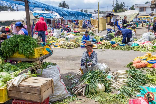 Feira de Saquisilí. Feira de Saquisilí. Cidades próximas à Latacunga.